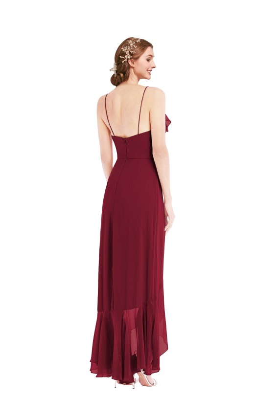 Comprar Linha A Decote V Chiffon Alto Baixo Borgonha Sem Mangas Alto Baixo, Vestidos de Madrinha