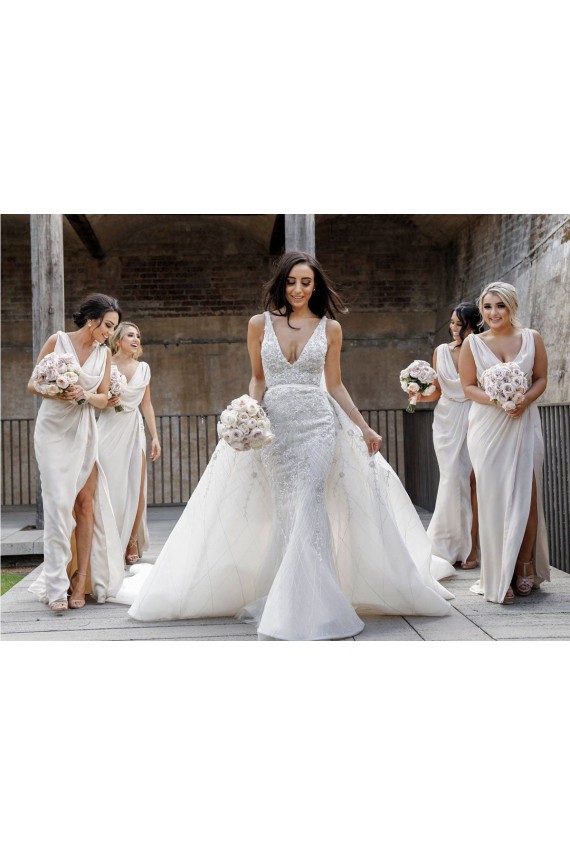 Comprar Linha A Decote V Chiffon Comprimento Chão Champanhe Vestidos de Madrinha