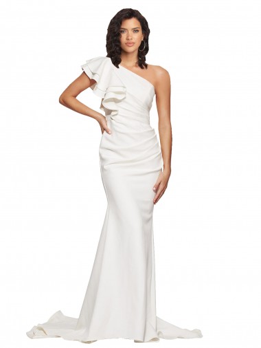 Comprar Bainha Um Ombro Crepe Esticado Comboio Varredela Marfim Vestidos de Madrinha / Vestidos de Festa