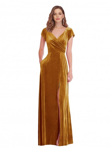 Comprar Bainha Decote V Veludo Elástico Comprimento Chão Ouro Vestidos de Madrinha / Vestidos de Noite / Vestidos de Festa