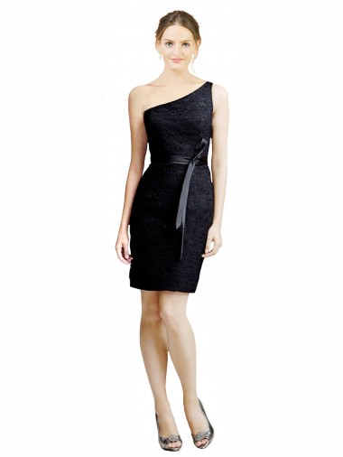 Comprar Linha A Um Ombro Renda Comprimento Joelho Preto Vestidos de Madrinha / Vestidos de Cocktail / Vestidos de Homecoming