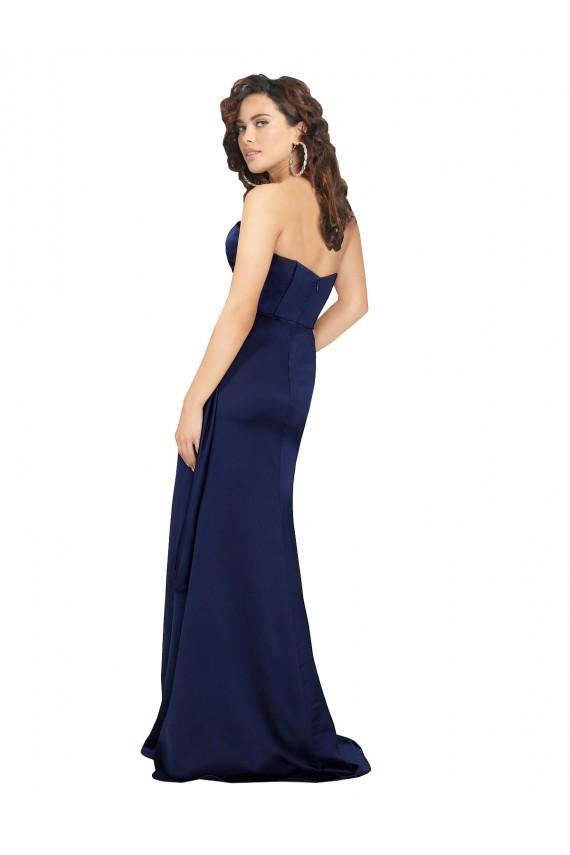 Comprar Linha A Sem alças Cetim Sedoso Comprimento Chão Safira Vestidos de Madrinha / Vestidos de Noite / Vestidos de Festa