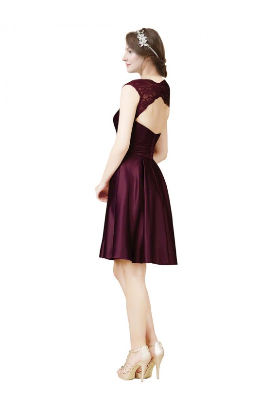 Comprar Linha A Decote Quadrado Cetim & Renda Comprimento Joelho Uva Vestidos de Madrinha / Vestidos de Cocktail / Vestidos de Homecoming