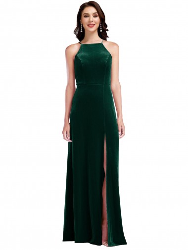 Comprar Linha A Decote Alto Veludo Elástico Comprimento Chão Verde Escuro Vestidos de Madrinha / Vestidos de Festa